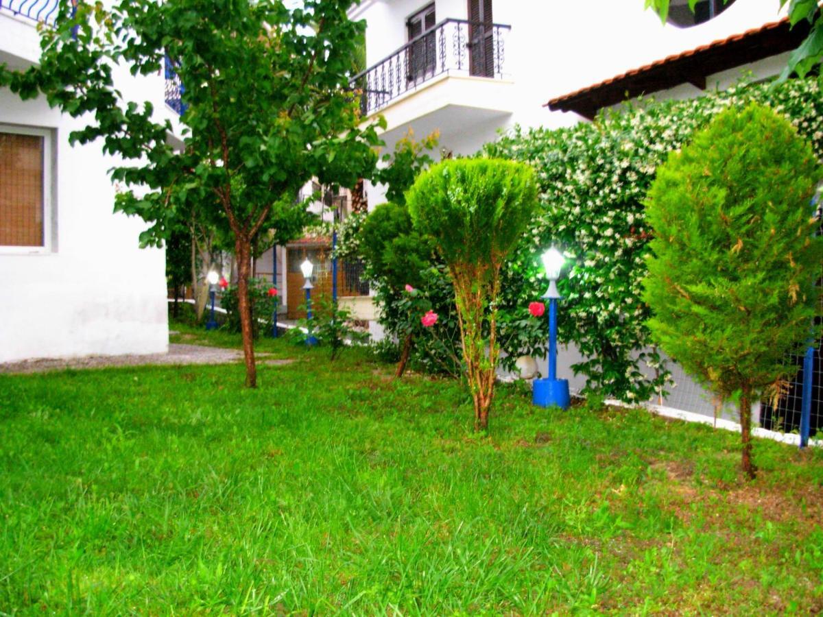 Anemos Hotel Polychrono Exterior photo